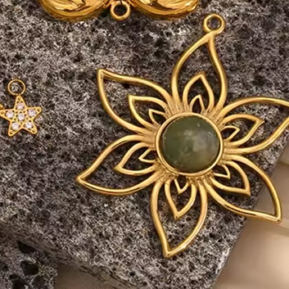 Anthropologie Gold and Green Floral Pendant WATERPROOF - Picture 7 of 10